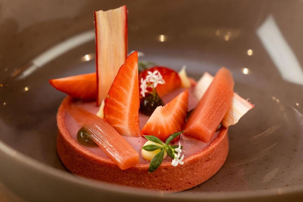 Weinzuhause Hotel-Restaurant-Vinothek Mommenheim Ngoại thất bức ảnh